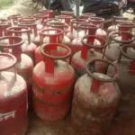 घरेलू गैस सिलिंडर पर लागू होगी ई-केवाईसी व्यवस्था, 10 साल बाद लौटेगी दोहरी कीमत प्रणाली | agra news