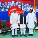 उत्तर प्रदेश विधान परिषद में मोहम्मद जासमीर अंसारी को नेता प्रतिपक्ष बनाकर अखिलेश यादव ने चला बड़ा दांव | up politics news