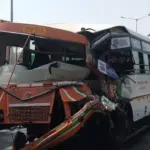 आगरा-दिल्ली हाईवे पर रोडवेज बस और टैंकर की भीषण टक्कर, कई यात्री घायल | agra news