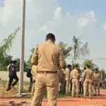 आगरा में खौफनाक वारदात, युवक ने फौजी की बेटी को गोली मारकर की खुदकुशी | agra news