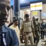 कोलकाता दुर्गा पूजा पंडाल हादसे में 17 की मौत, पीएम मोदी ने की आर्थिक सहायता की घोषणा | kolkata stampede news