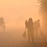 पाकिस्तान में युद्ध के कारण गहराया प्रदूषण का संकट, स्मॉग का बढ़ा खतरा | international news
