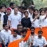 विशेष गहन पुनरीक्षण प्रक्रिया के खिलाफ सुप्रीम कोर्ट पहुंचे राहुल गांधी और विपक्षी दल | india politics