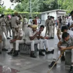 दशहरे पर दिल्ली-एनसीआर में सुरक्षा के कड़े इंतजाम, 13 हजार से अधिक जवान तैनात | delhi ncr news