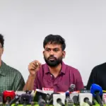 दिल्ली पुलिस से कॉकरोच जनता पार्टी ने नेताओं की हिरासत पर मांगा जवाब | national politics