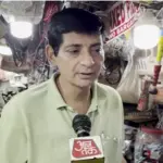 दिल्ली के सरोजिनी नगर मार्केट में मंदी, त्योहारों के सीजन में कारोबार पर पड़ा असर | delhi news