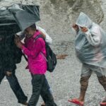 दिल्ली-एनसीआर में झमाझम बारिश से लुढ़का पारा, टूटा चार साल का रिकॉर्ड | weather news